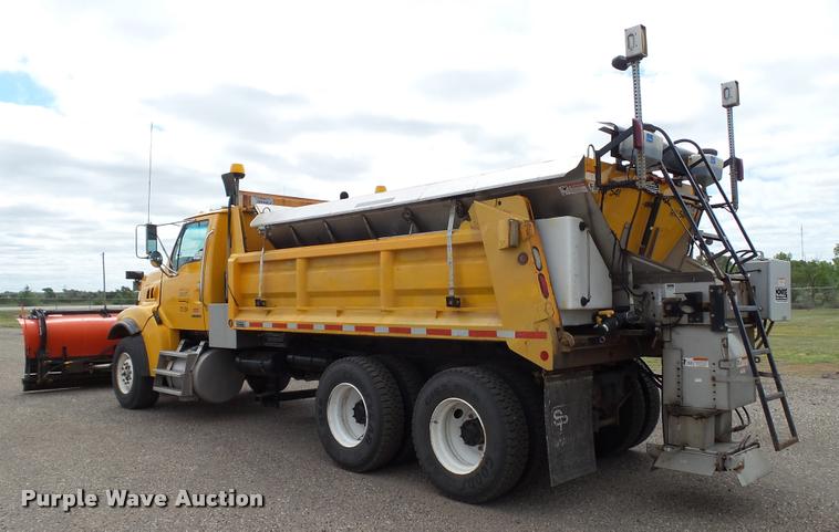 image for item DA1145 2003 Sterling L9500 dump truck