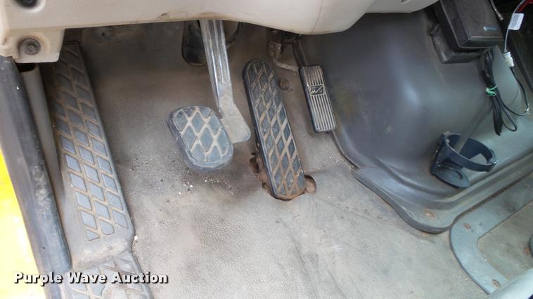 image for item DA1145 2003 Sterling L9500 dump truck