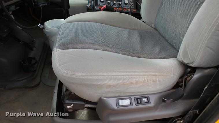 image for item DA1145 2003 Sterling L9500 dump truck