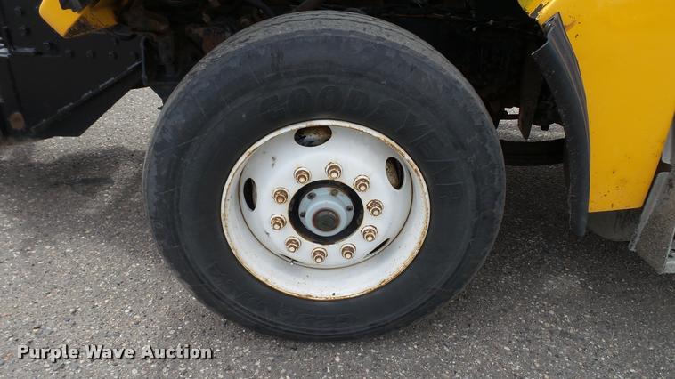 image for item DA1145 2003 Sterling L9500 dump truck