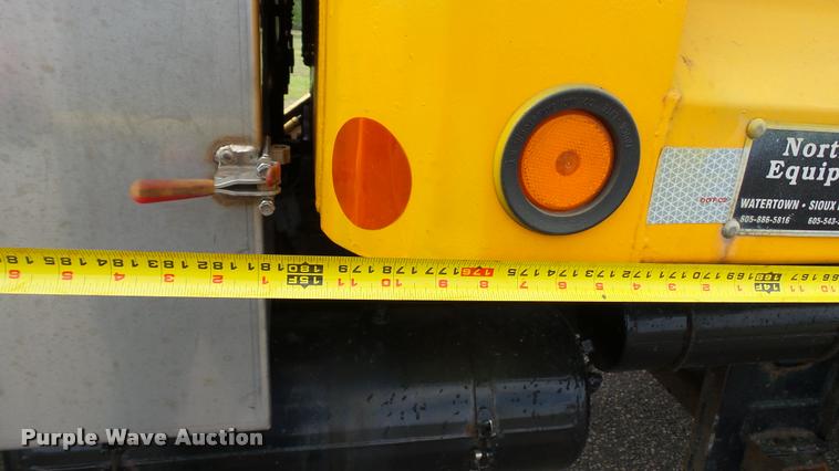 image for item DA1145 2003 Sterling L9500 dump truck