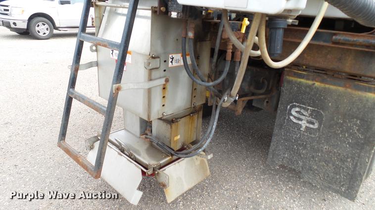 image for item DA1145 2003 Sterling L9500 dump truck