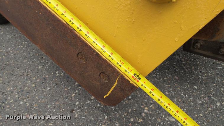 image for item DA1145 2003 Sterling L9500 dump truck