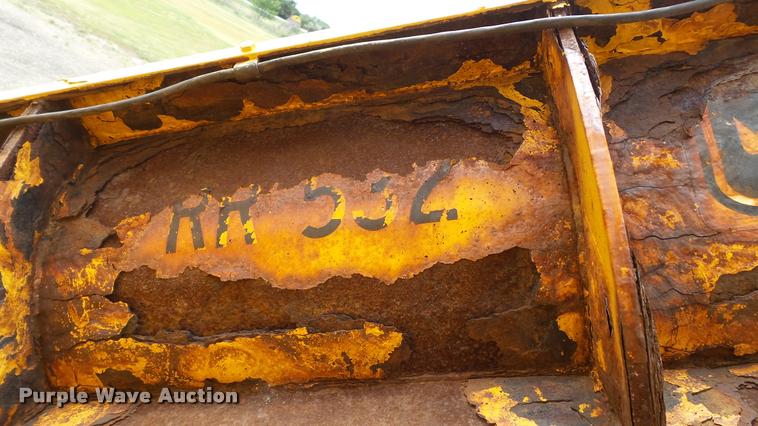 image for item DA1145 2003 Sterling L9500 dump truck