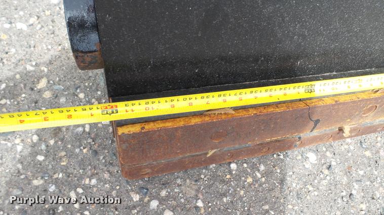 image for item DA1145 2003 Sterling L9500 dump truck