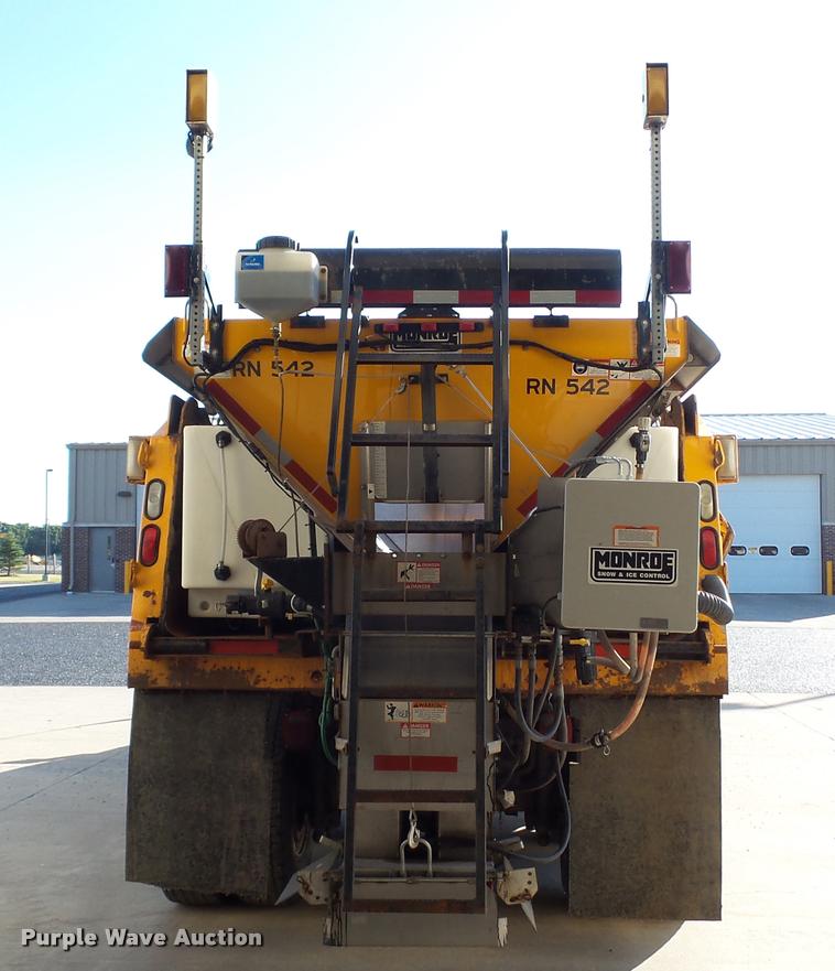 image for item DA1153 2003 Sterling L9500 dump truck