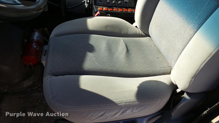 image for item DA1153 2003 Sterling L9500 dump truck