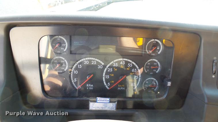 image for item DA1153 2003 Sterling L9500 dump truck