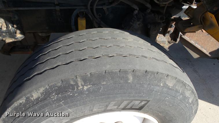 image for item DA1153 2003 Sterling L9500 dump truck