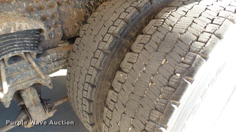 image for item DA1153 2003 Sterling L9500 dump truck