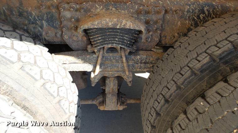 image for item DA1153 2003 Sterling L9500 dump truck