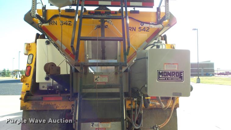 image for item DA1153 2003 Sterling L9500 dump truck