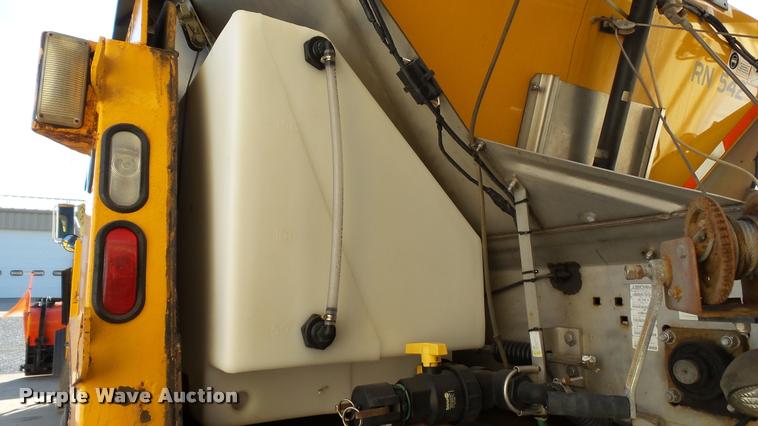 image for item DA1153 2003 Sterling L9500 dump truck