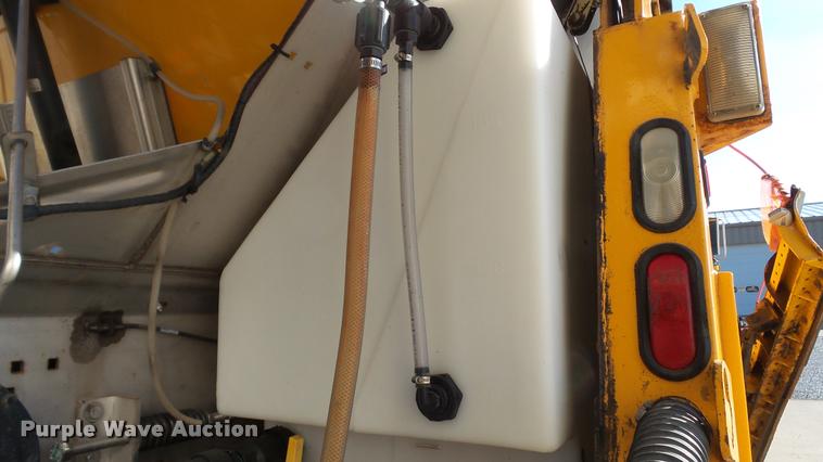 image for item DA1153 2003 Sterling L9500 dump truck