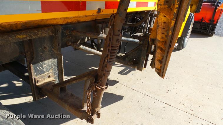 image for item DA1153 2003 Sterling L9500 dump truck