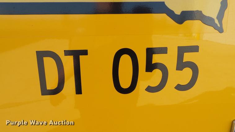 image for item DA1153 2003 Sterling L9500 dump truck