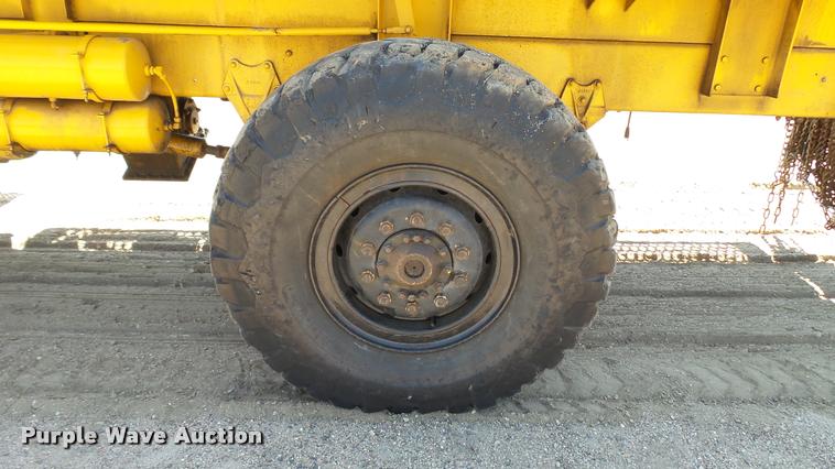 image for item DB9328 1988 Oshkosh W700-15-R snow blower truck