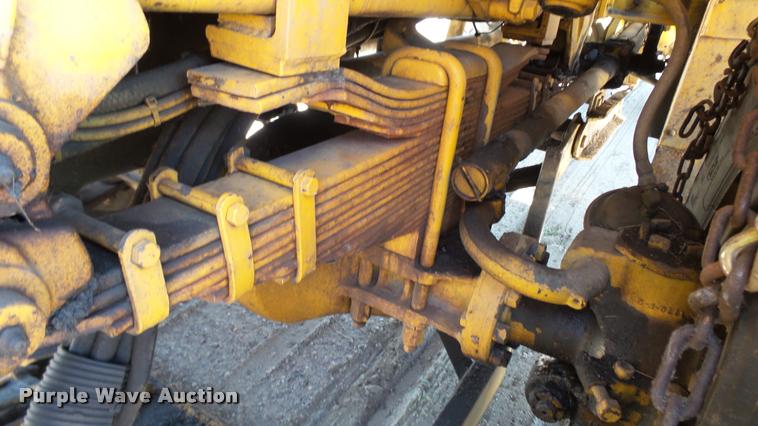 image for item DB9328 1988 Oshkosh W700-15-R snow blower truck