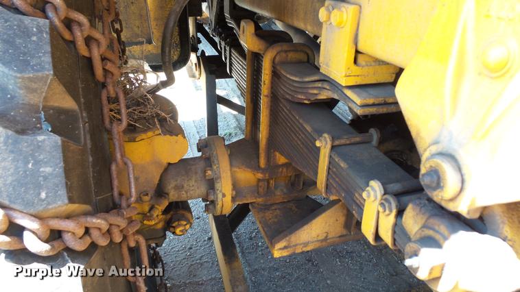 image for item DB9328 1988 Oshkosh W700-15-R snow blower truck