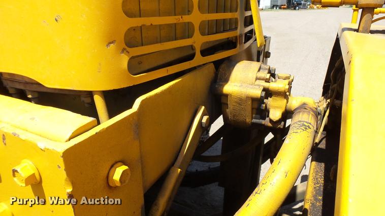 image for item DB9328 1988 Oshkosh W700-15-R snow blower truck