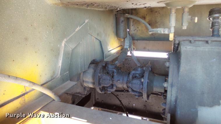 image for item DB9328 1988 Oshkosh W700-15-R snow blower truck