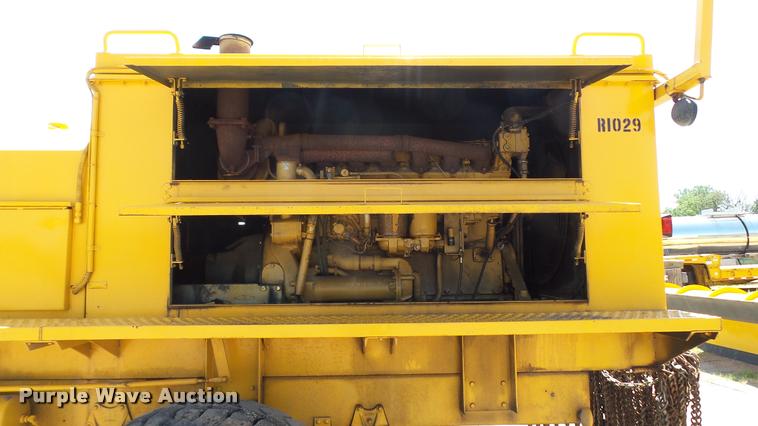 image for item DB9328 1988 Oshkosh W700-15-R snow blower truck