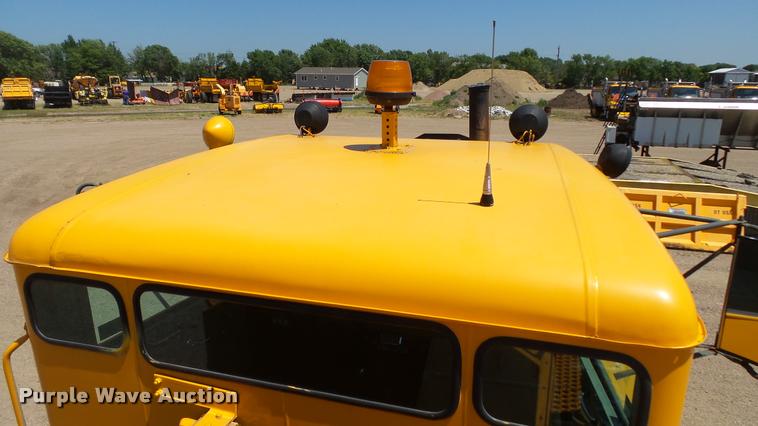 image for item DB9328 1988 Oshkosh W700-15-R snow blower truck