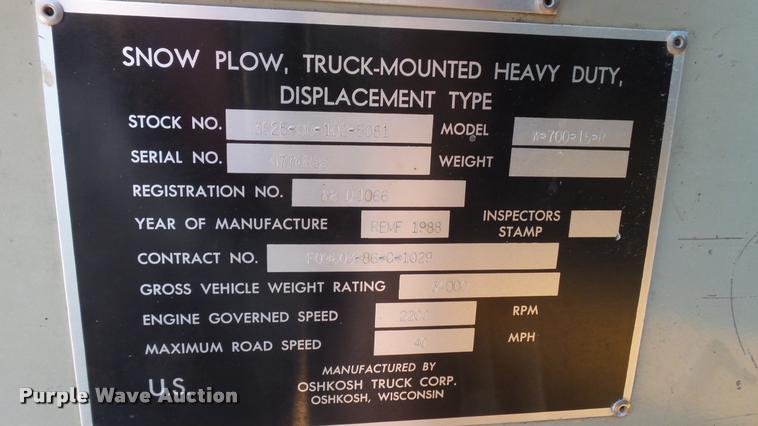 image for item DB9328 1988 Oshkosh W700-15-R snow blower truck