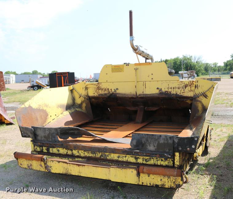 image for item DB9332 2006 Bomag paver