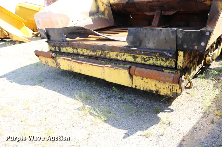image for item DB9332 2006 Bomag paver