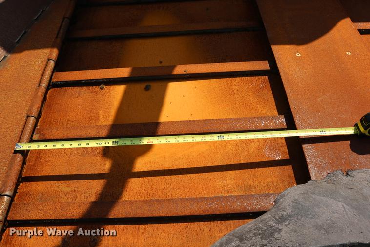 image for item DB9332 2006 Bomag paver