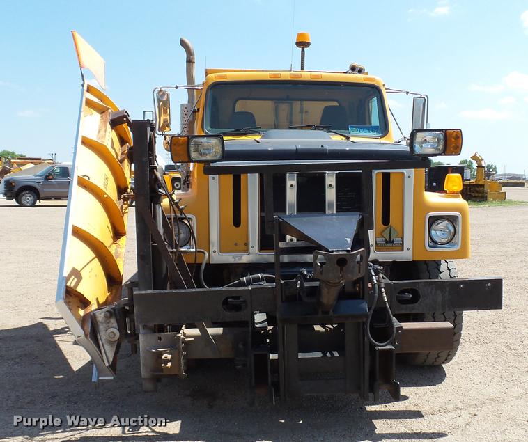 image for item DB9341 1998 International 2554 dump truck