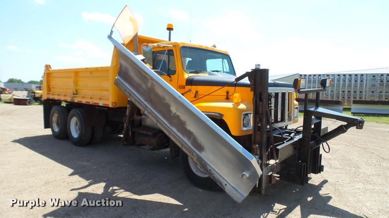 image for item DB9341 1998 International 2554 dump truck