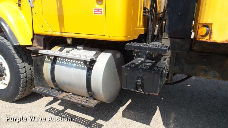 image for item DB9341 1998 International 2554 dump truck