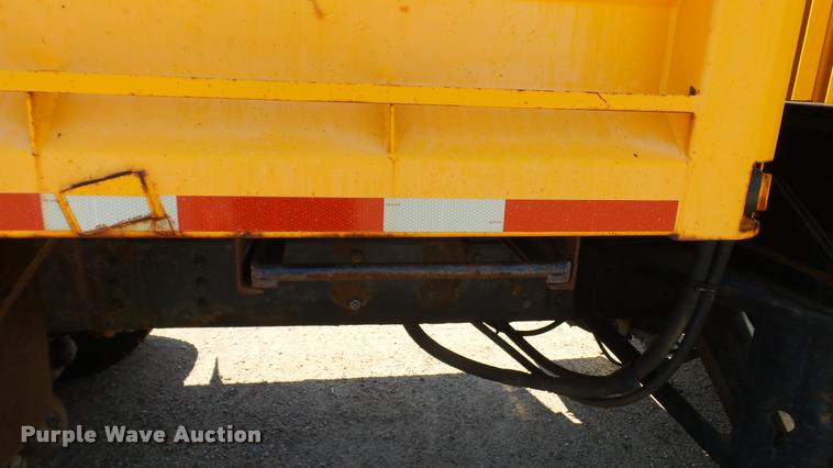 image for item DB9341 1998 International 2554 dump truck