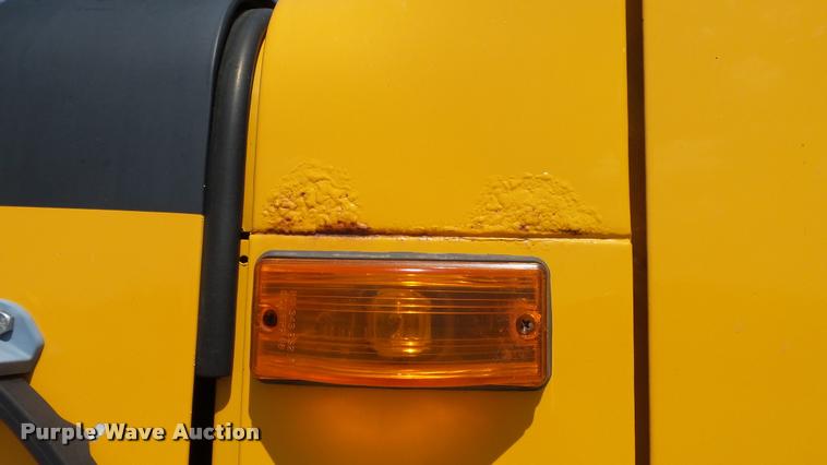 image for item DB9341 1998 International 2554 dump truck