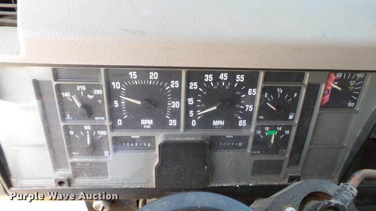 image for item DB9343 2001 International F2554 dump truck