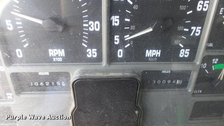 image for item DB9343 2001 International F2554 dump truck