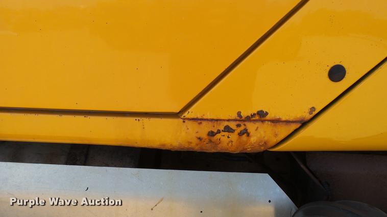 image for item DB9343 2001 International F2554 dump truck