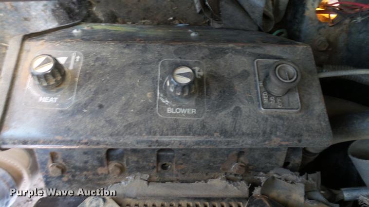 image for item DB9346 1984 John Deere 770A motor grader