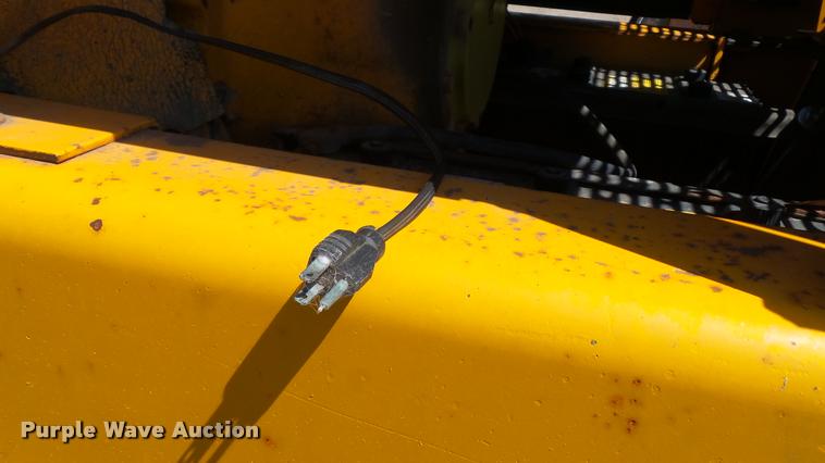 image for item DB9346 1984 John Deere 770A motor grader