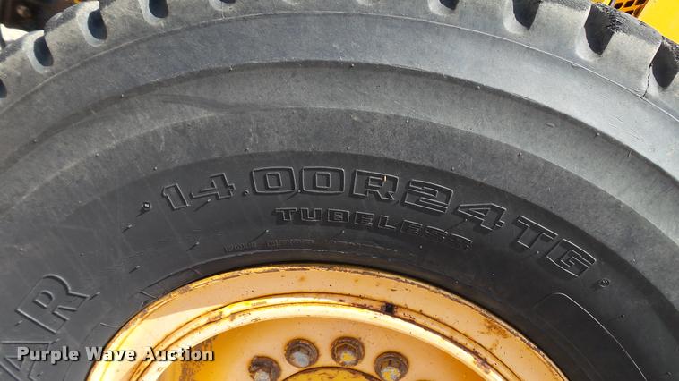 image for item DB9346 1984 John Deere 770A motor grader