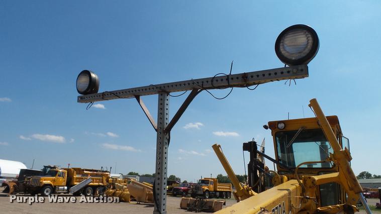 image for item DB9346 1984 John Deere 770A motor grader