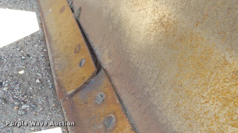 image for item DB9346 1984 John Deere 770A motor grader