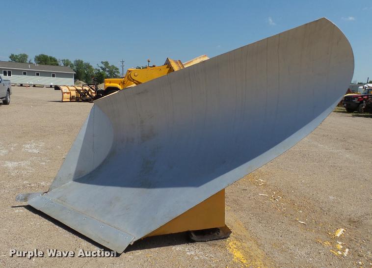 image for item DB9346 1984 John Deere 770A motor grader