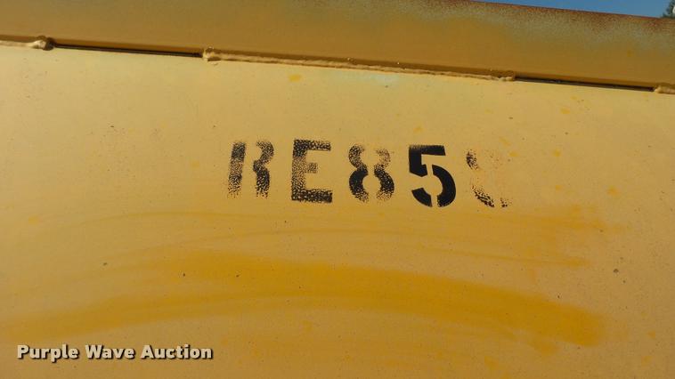 image for item DB9346 1984 John Deere 770A motor grader