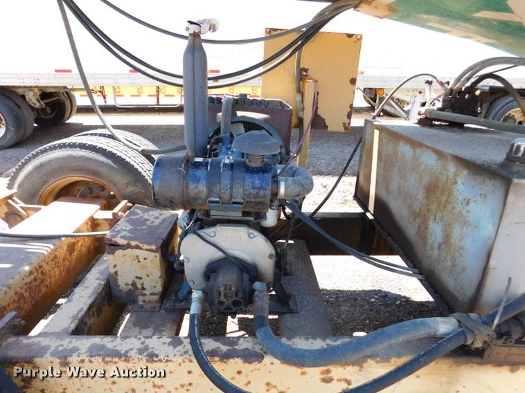 image for item DB9423 2001 Kolman 101 screen