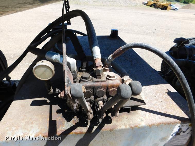 image for item DB9423 2001 Kolman 101 screen