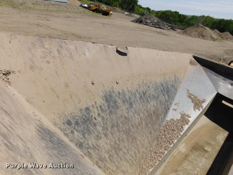 image for item DB9423 2001 Kolman 101 screen