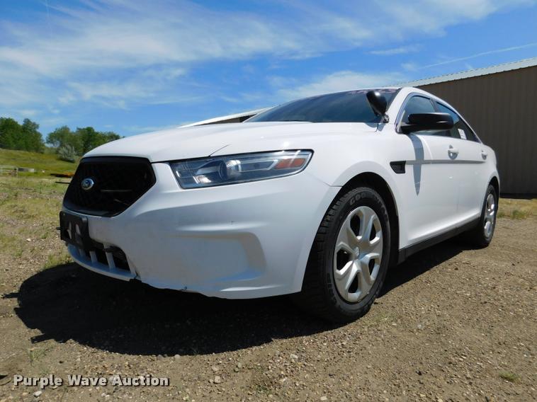 image for item DB9424 2013 Ford Taurus Police